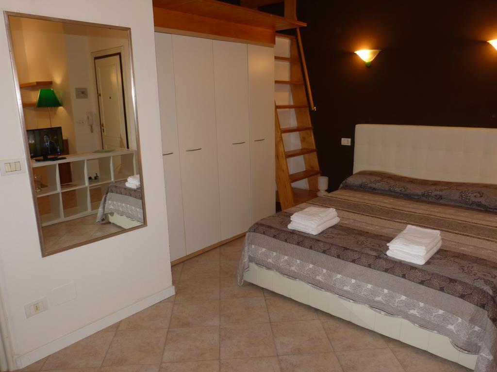 Residenza Galvani Bologna Bilik gambar