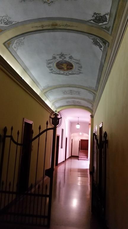 Residenza Galvani Bologna Bilik gambar